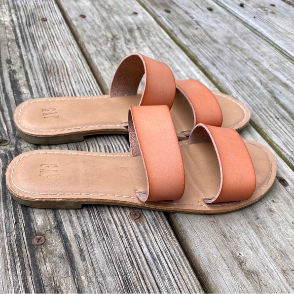 Gap Rust Brown Flip Flop/Sandals Size 6. - Picture 4 of 8